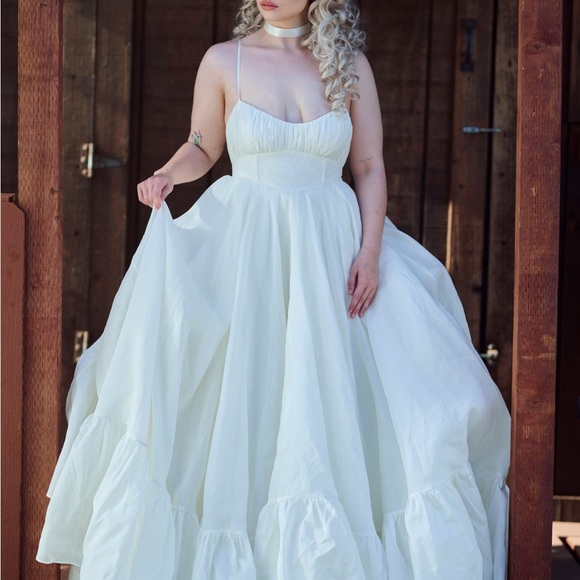 Selkie Cream Maxi Gown with Spaghetti Straps for Brides - Picture 2 of 2